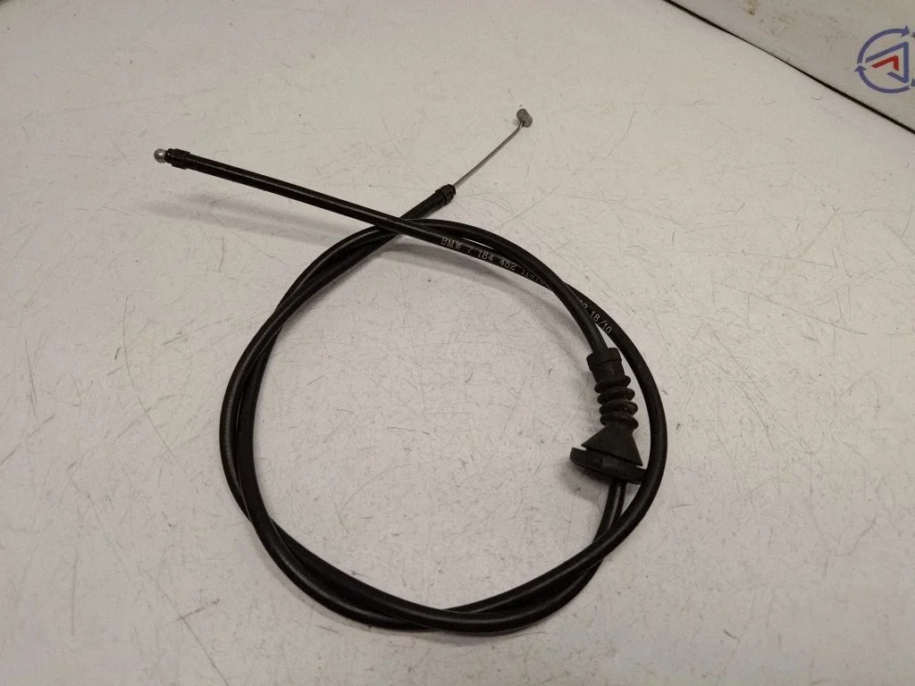 Engine bonnet/hood lock release cable – BMW X5 E70 (2006-2013)