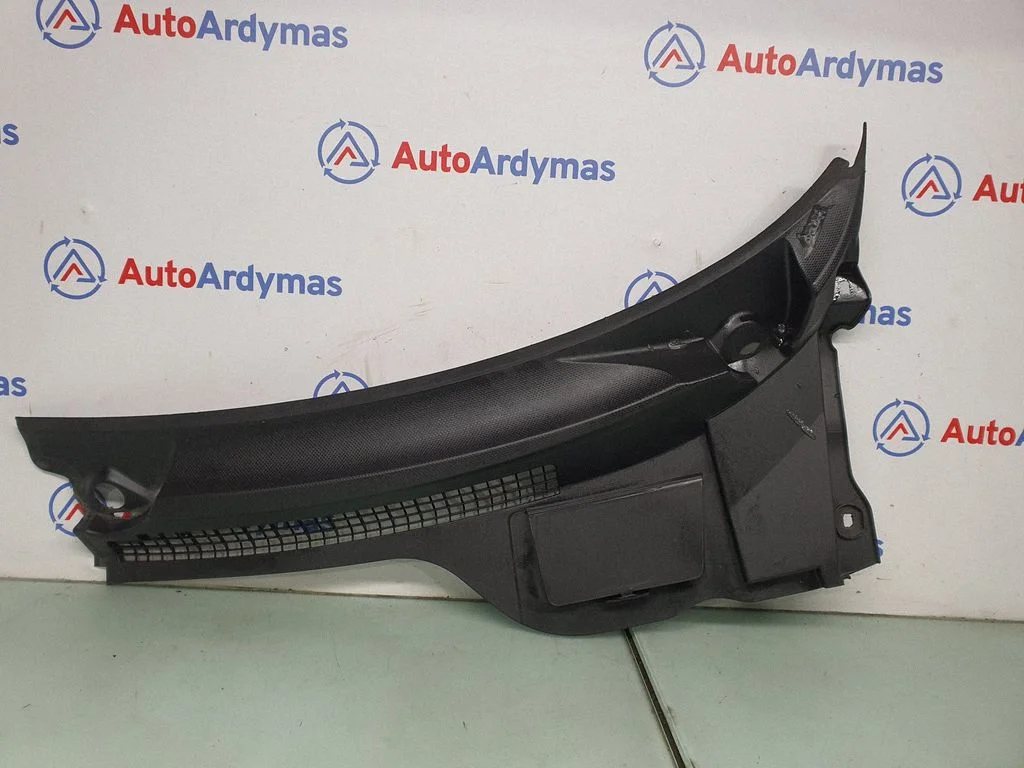 Slotiņu apdare 2751209