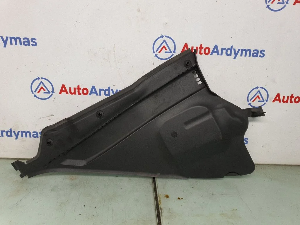 Klaasipuhastite iluliist(id) – BMW 3-seeria F30 F35 F31 (2012-2018)