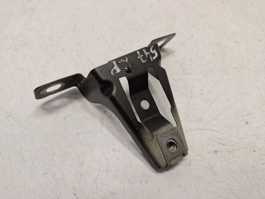 Fender mounting bracket 41357204497