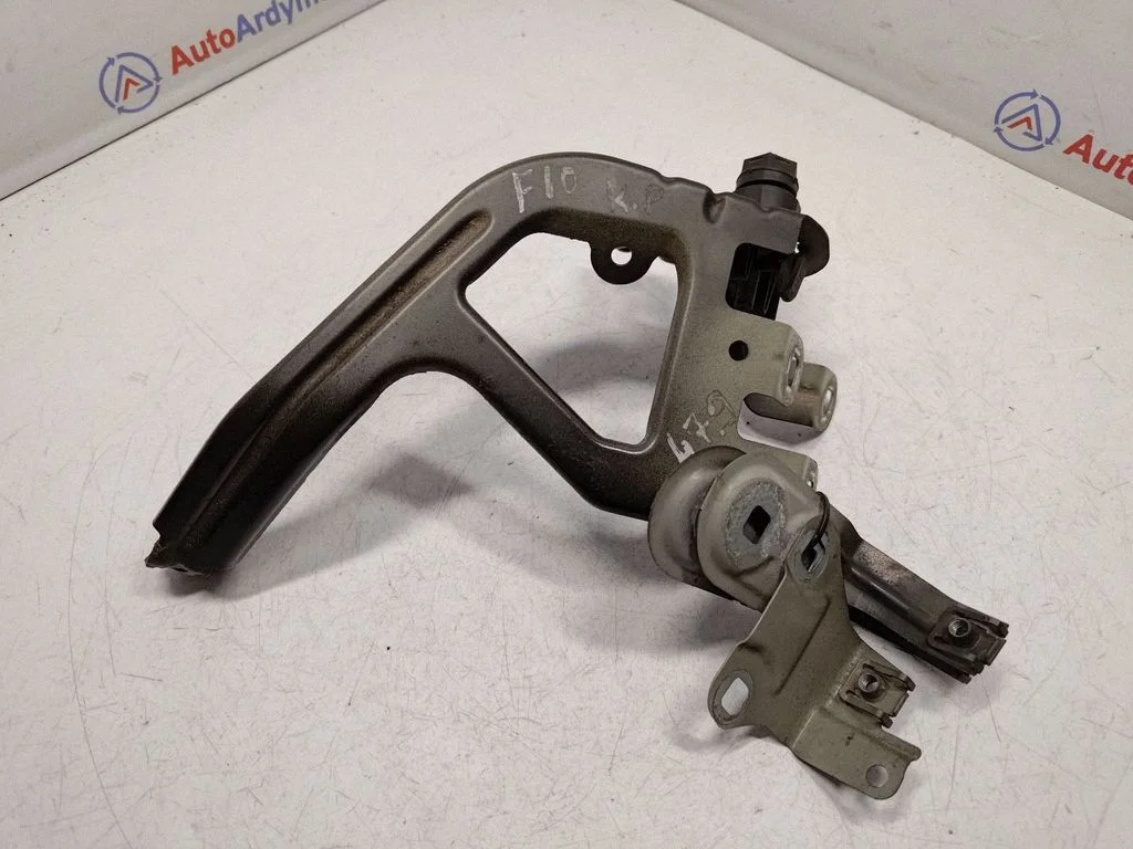 Poritiiva kinnitusklamber – BMW 5-seeria F10 F11 (2009-2016)