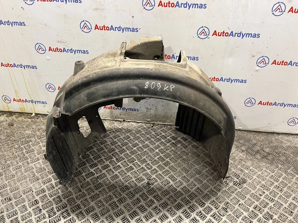 Front wheel arch liner splash guards 7033749