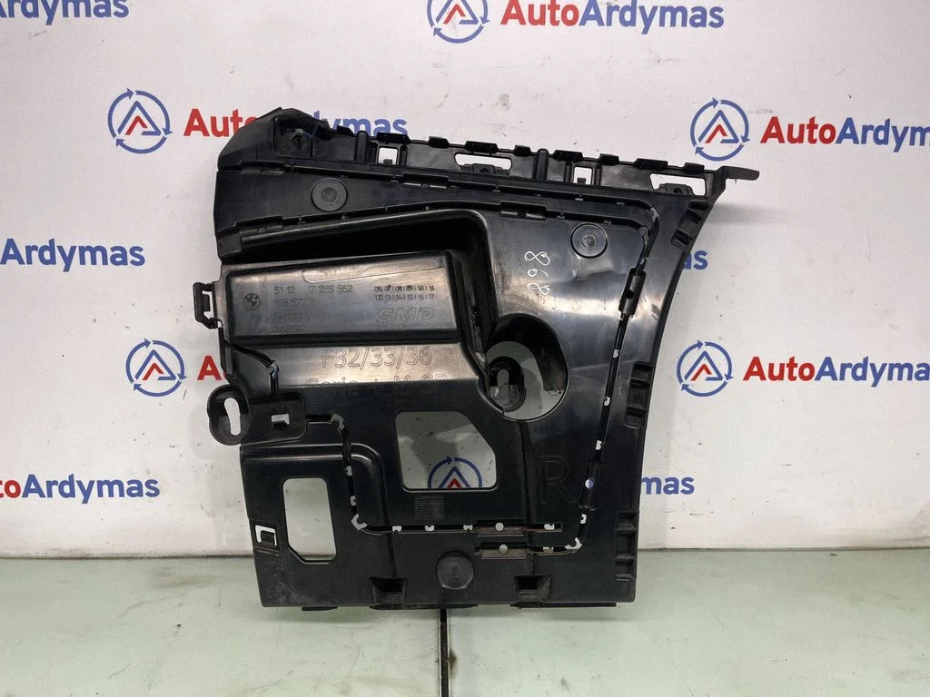 Aizmugurējā bufera turētājs – BMW 4. sērija F32 F33 (2013-2020)