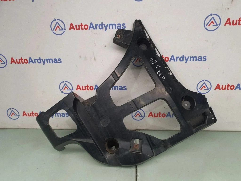 Rear bumper mounting bracket – BMW X5 E70 (2006-2013)