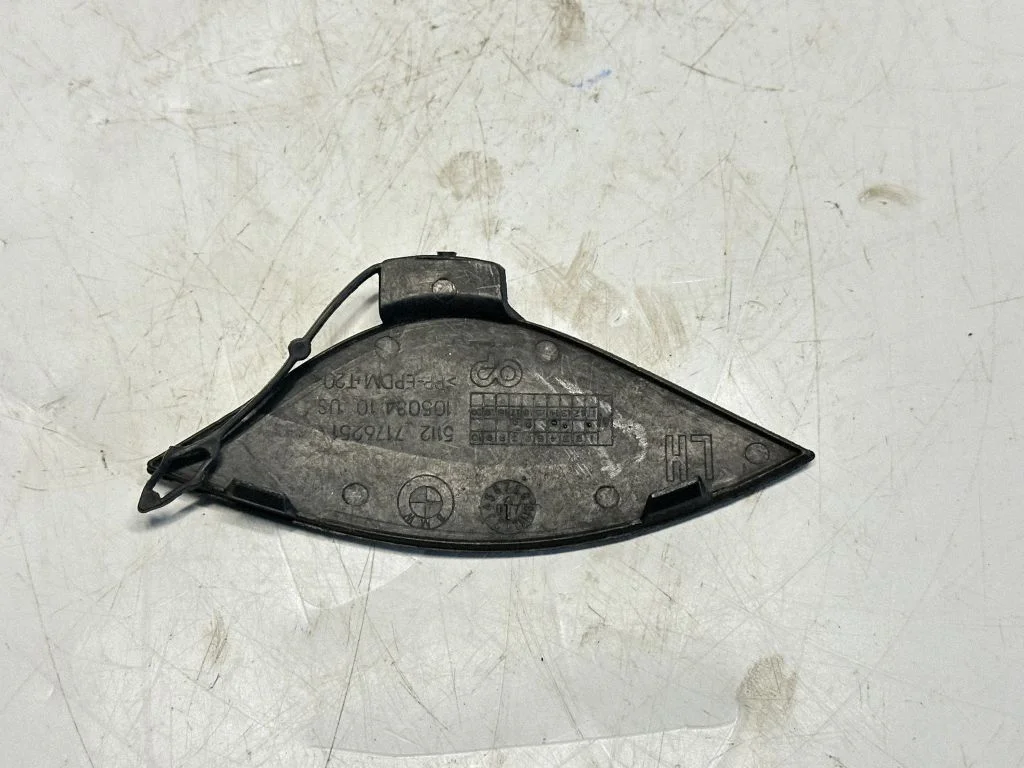 Rear bumper row hook cap/cover 7176251