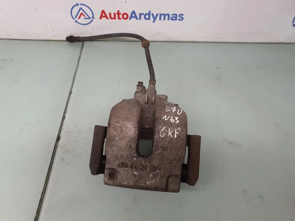 Rear brake caliper 6776789