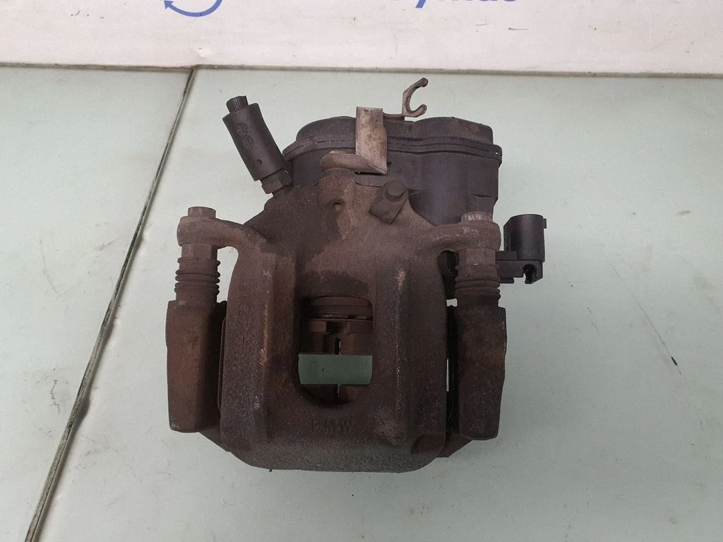 Rear brake caliper – BMW X3 F25 (2010-2017)