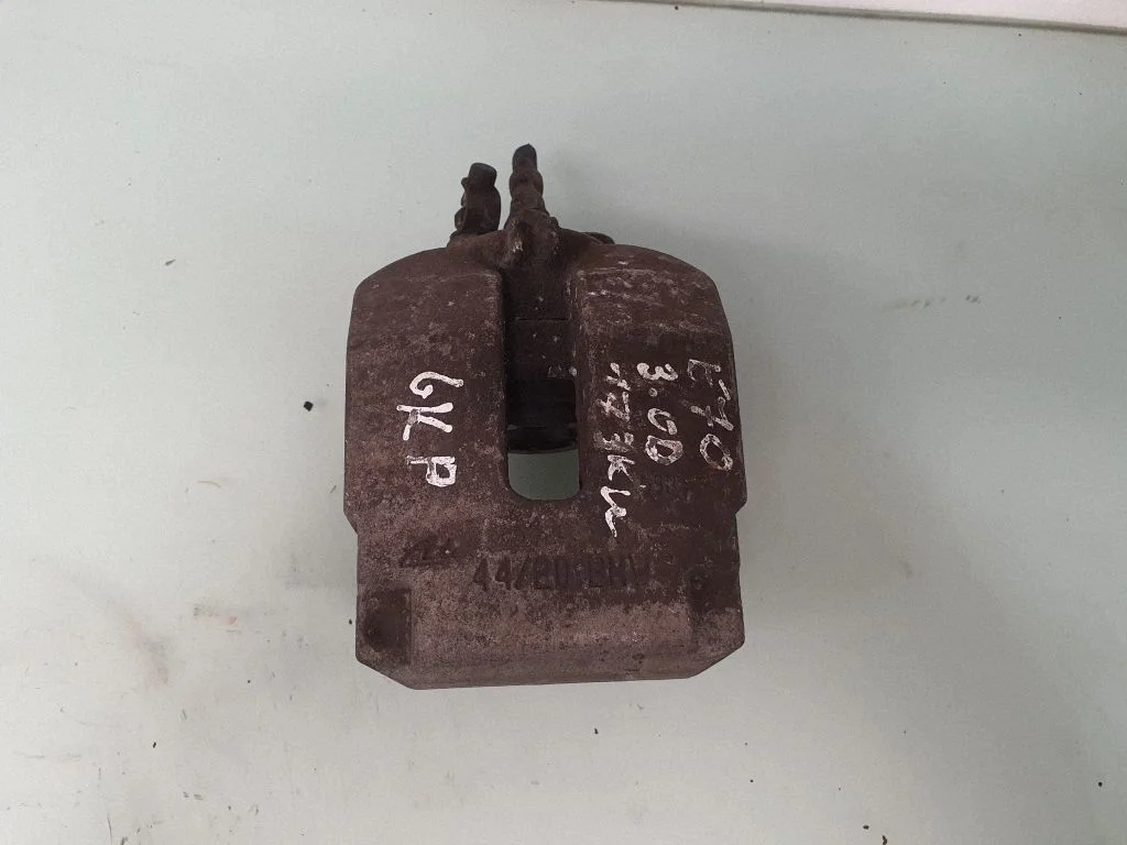 Aizmugurējais bremžu suports 6776787