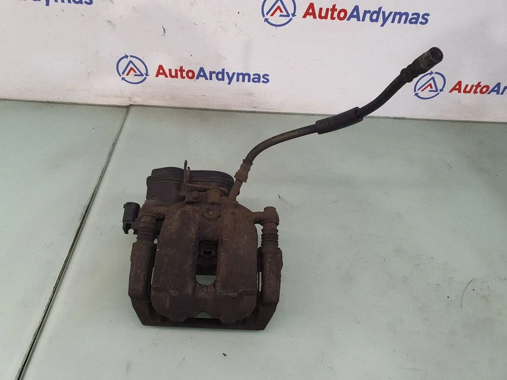 Tagumine pidurisadul 34216793047