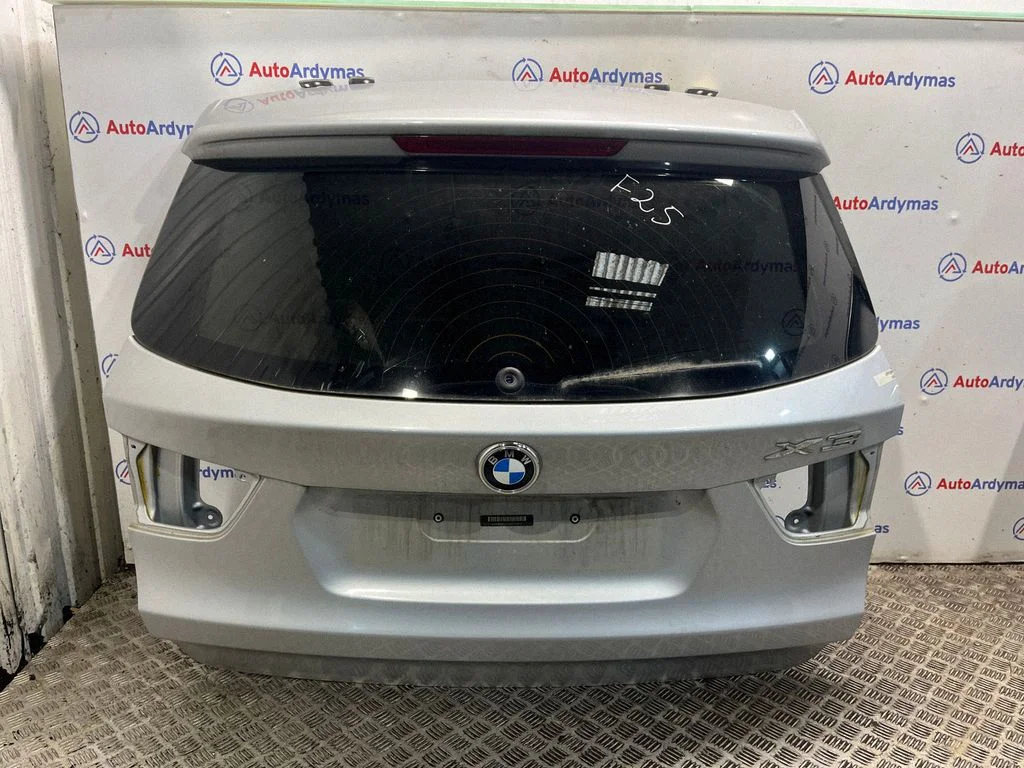 Aizmugurējais vāks (bagāžnieka) 7275066