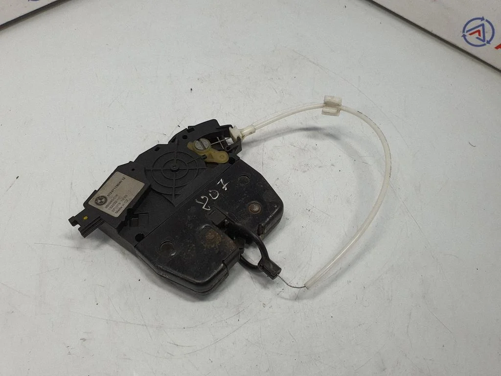 Tailgate/trunk/boot lock/catch/latch 7119049