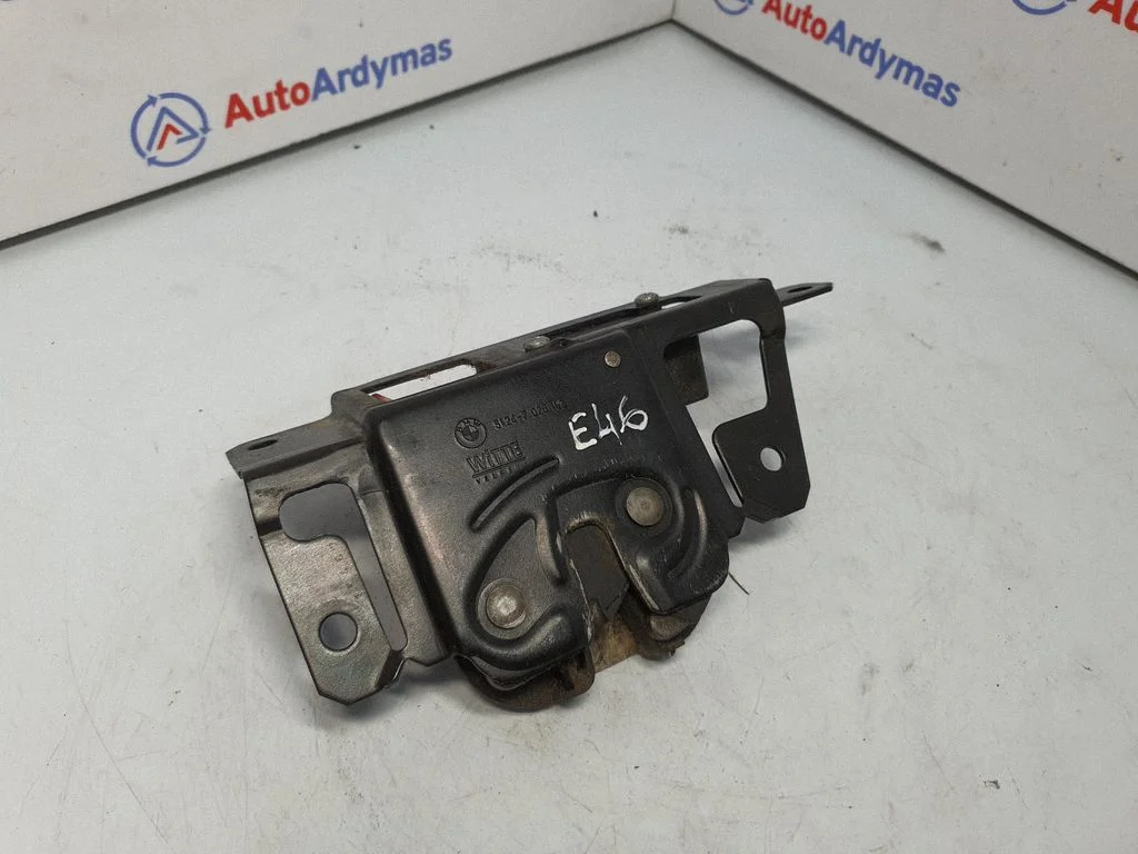 Tailgate/trunk/boot lock/catch/latch 7026192
