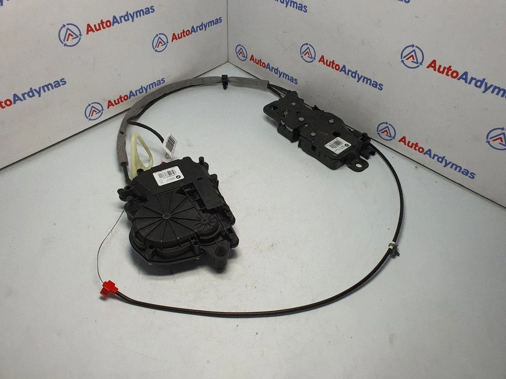 Aizmugurējā vāka slēdzene – BMW 5. sērija G30 G31 G38 (2016-)