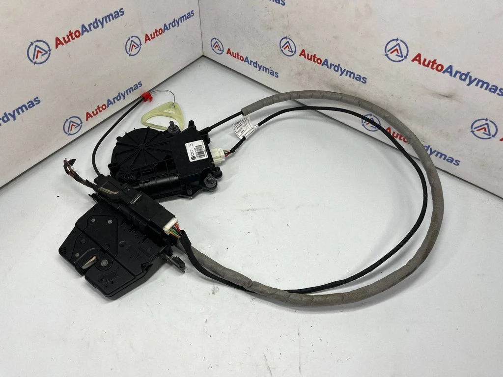 Tailgate/trunk/boot lock/catch/latch 7269543