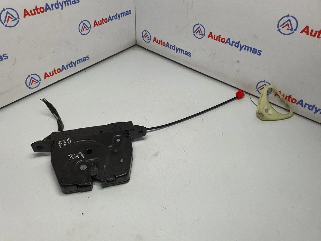 Tailgate/trunk/boot lock/catch/latch 7191212