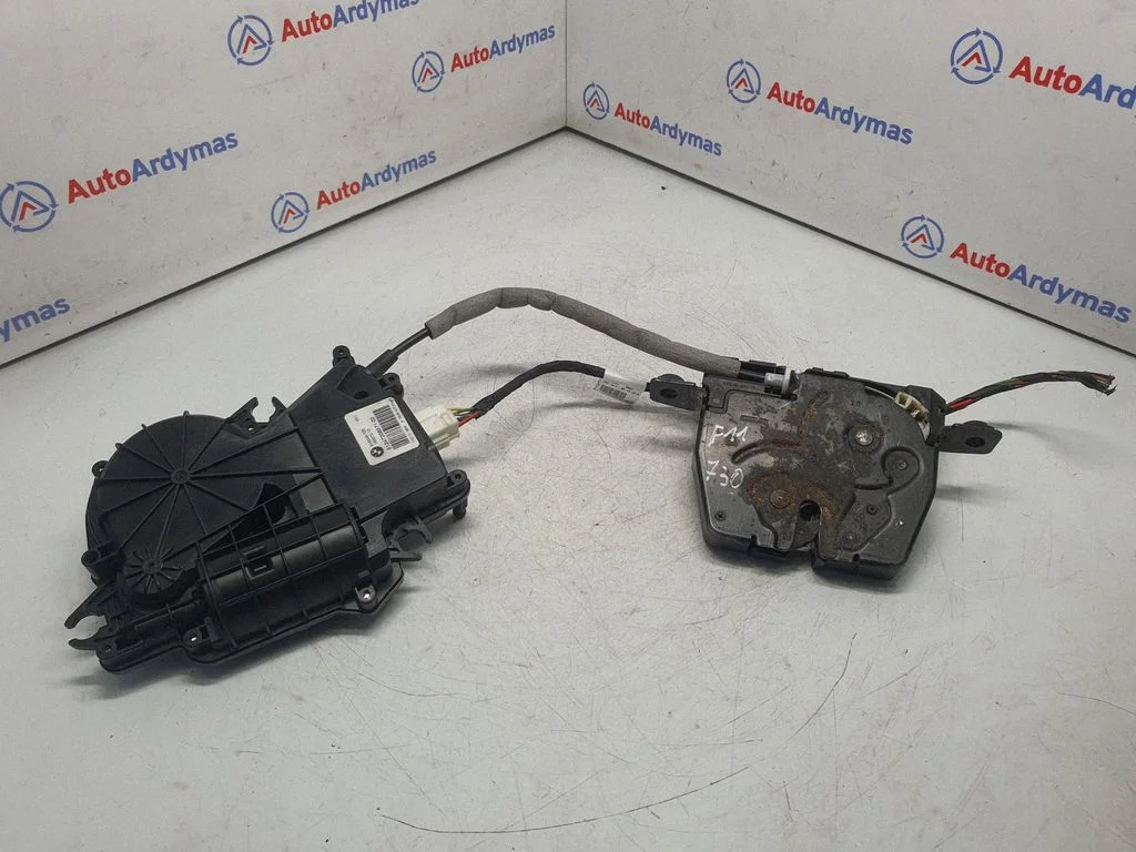 Tailgate/trunk/boot lock/catch/latch 4878781
