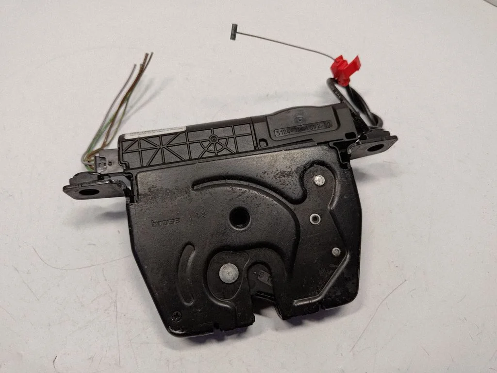 Tailgate/trunk/boot lock/catch/latch 51247191212