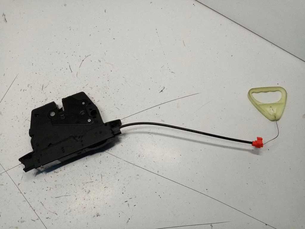 Tailgate/trunk/boot lock/catch/latch 4825342
