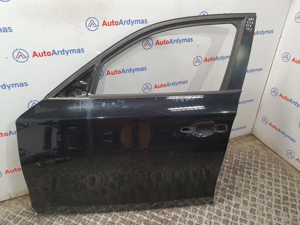 Priekšējās durvis 5A2A381