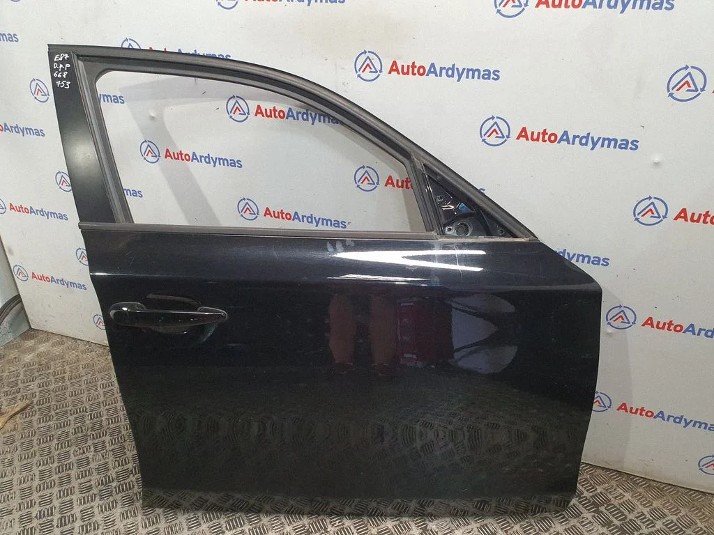 Priekšējās durvis 5A2A382