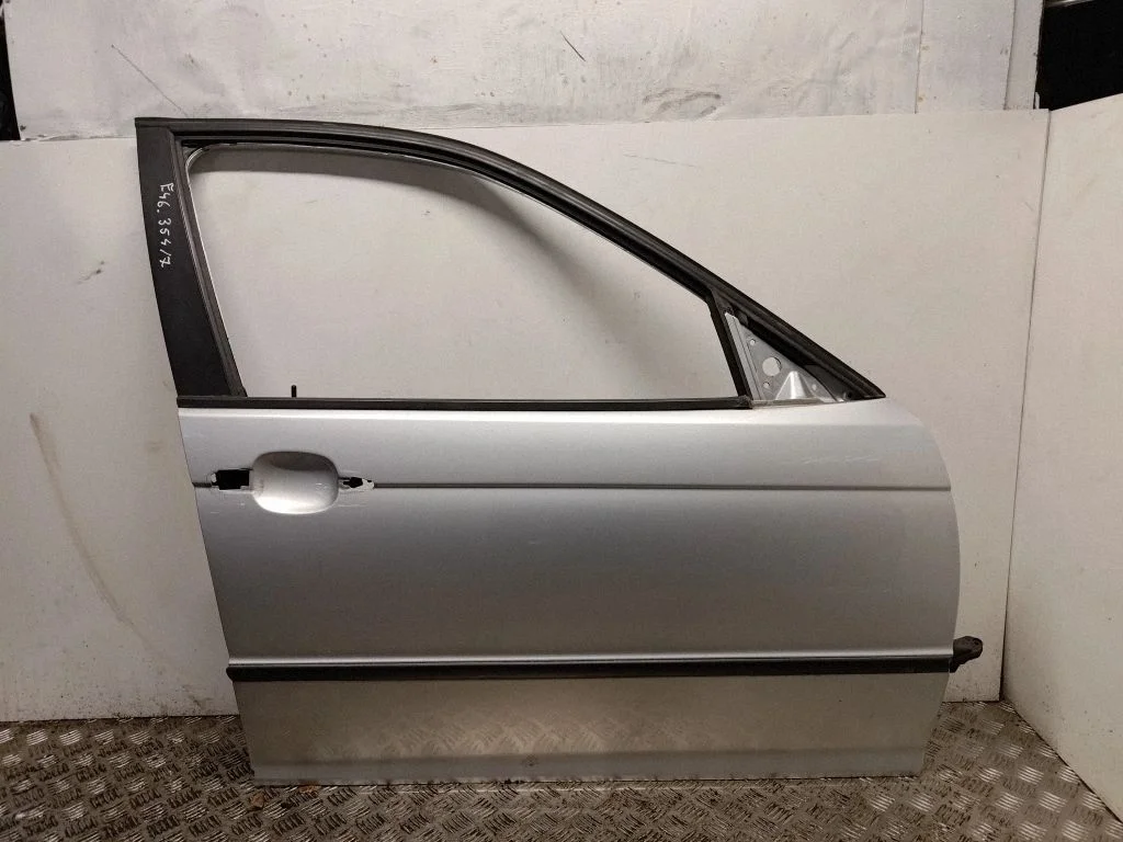 Esiuks 41517034152