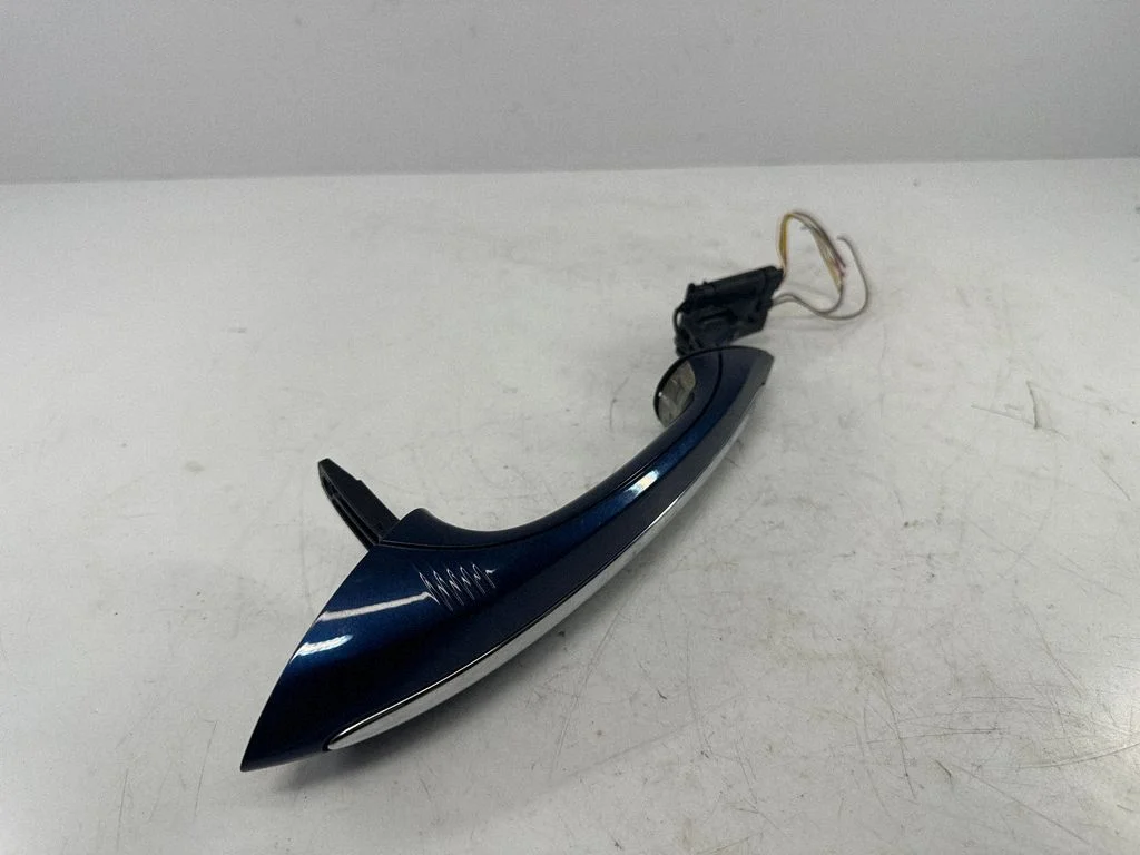 Front door exterior handle 7249980