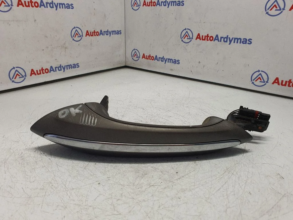 Front door exterior handle 7249980