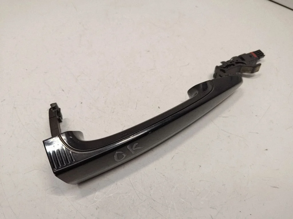 Front door exterior handle 7205872
