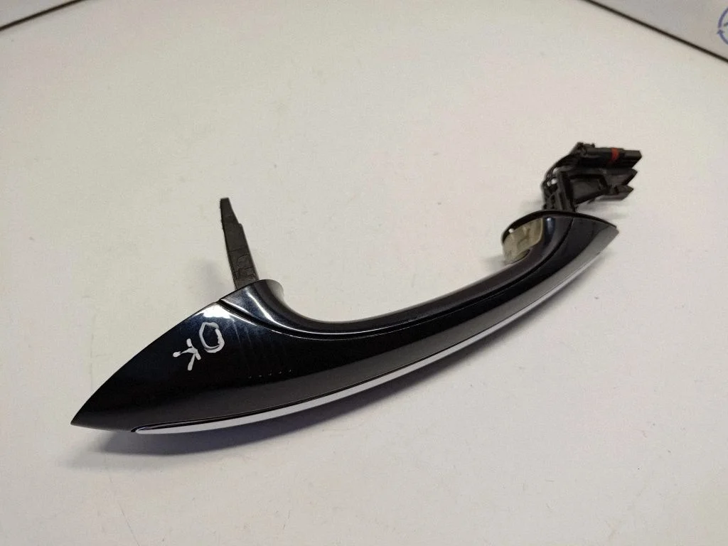 Front door exterior handle 7305316