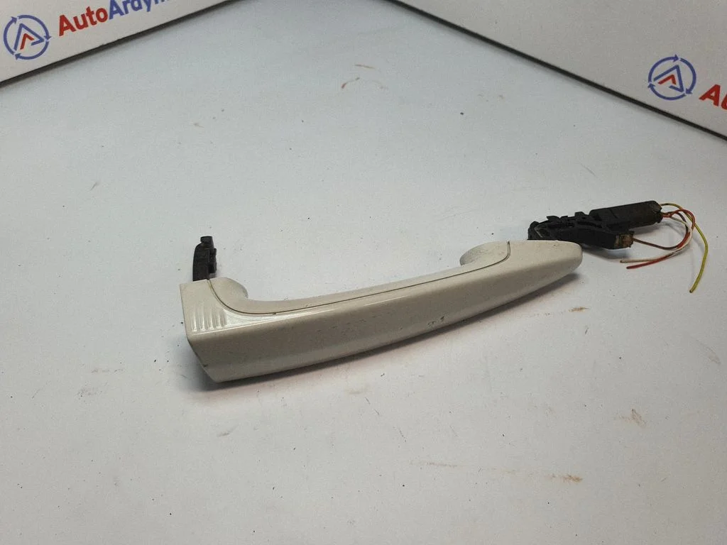 Front door exterior handle – BMW 3 Series F30 F35 F31 (2012-2018)