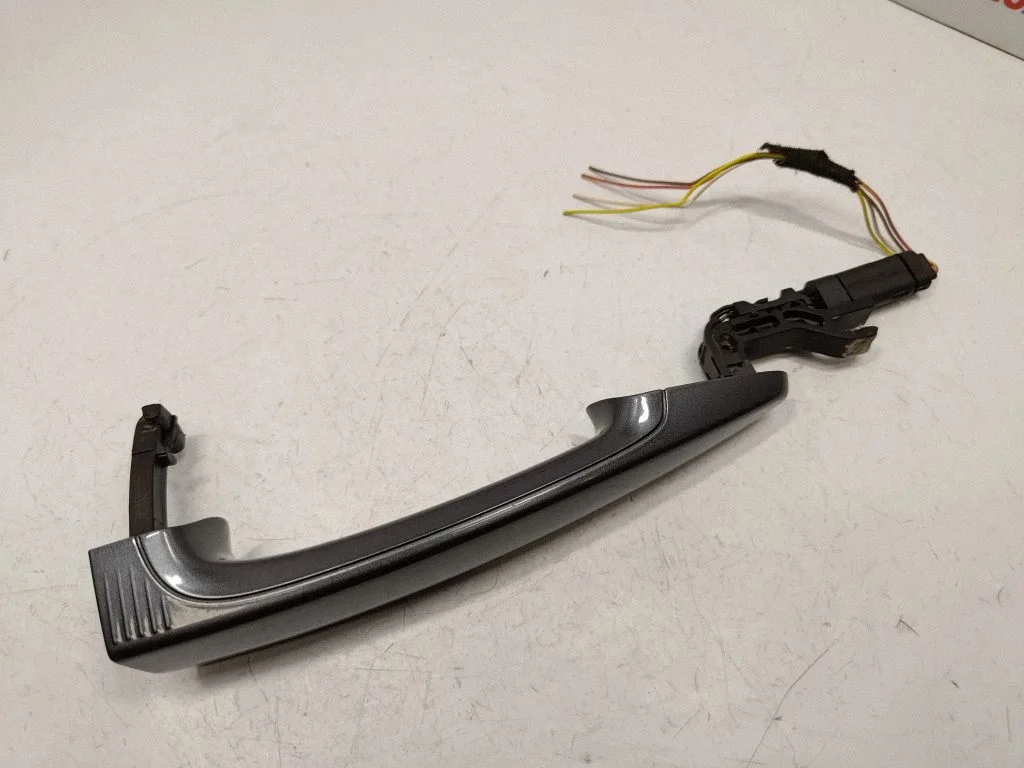 Front door exterior handle 7329372