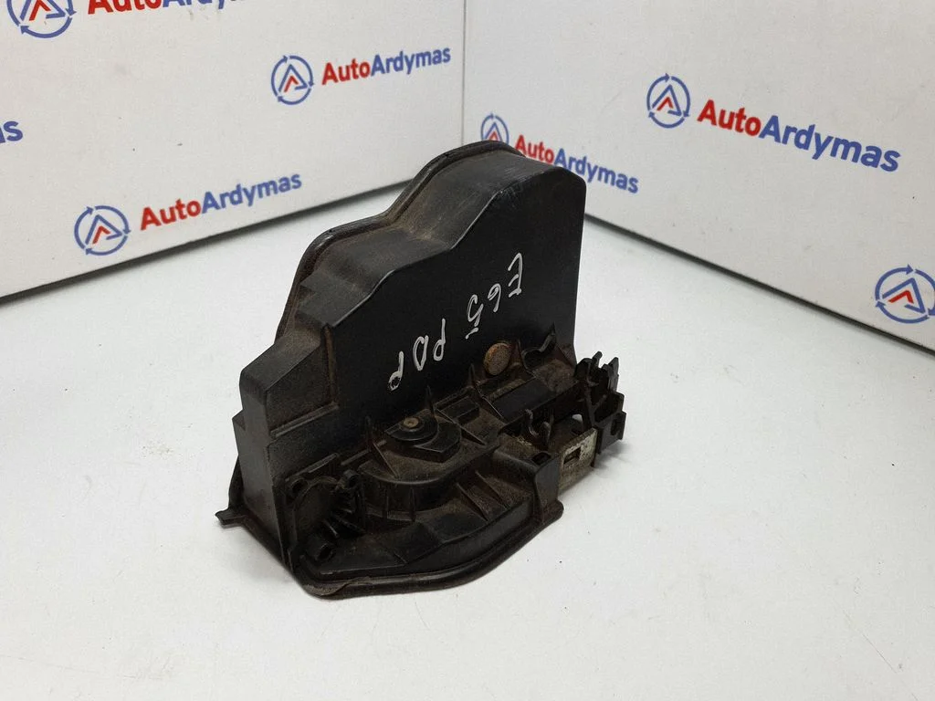 Front door lock – BMW 7 Series E65 E66 (2001-2008)