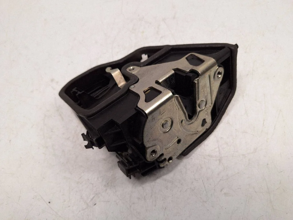 Front door lock – BMW X5 E70 (2006-2013)
