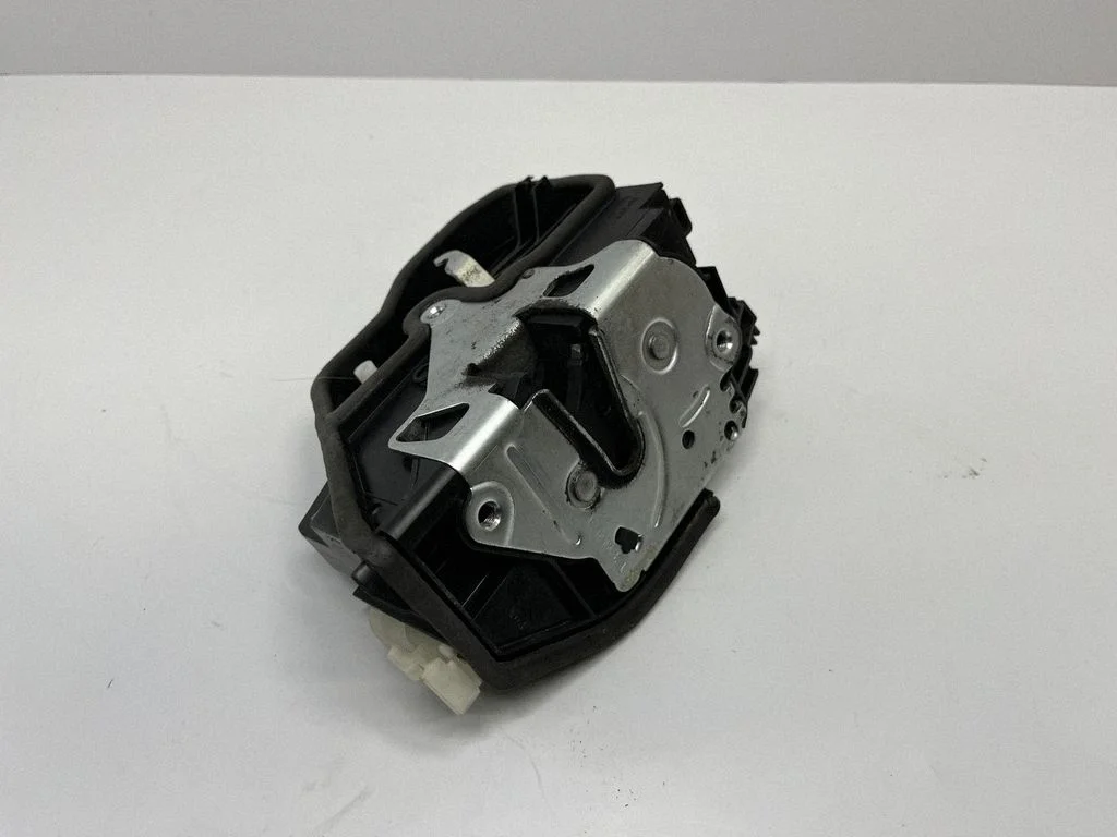 Front door lock – BMW X1 E84 (2009-2015)