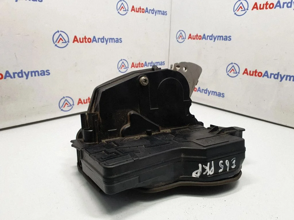 Front door lock 7012141