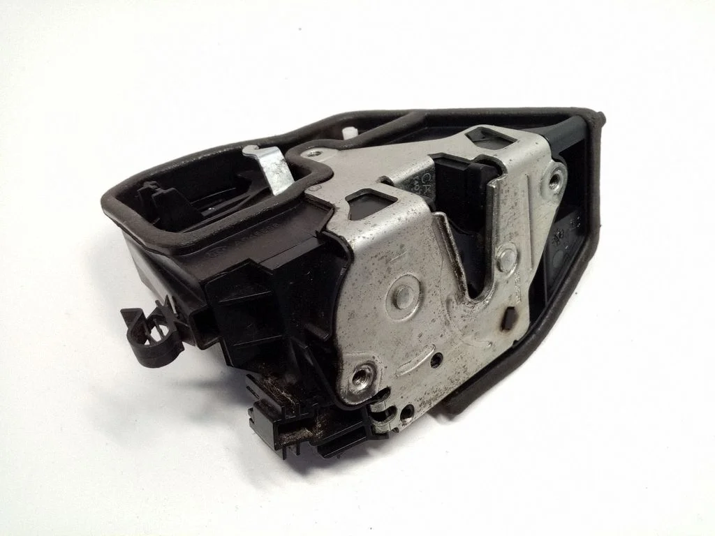 Esiukse lukk – BMW X5 E70 (2006-2013)