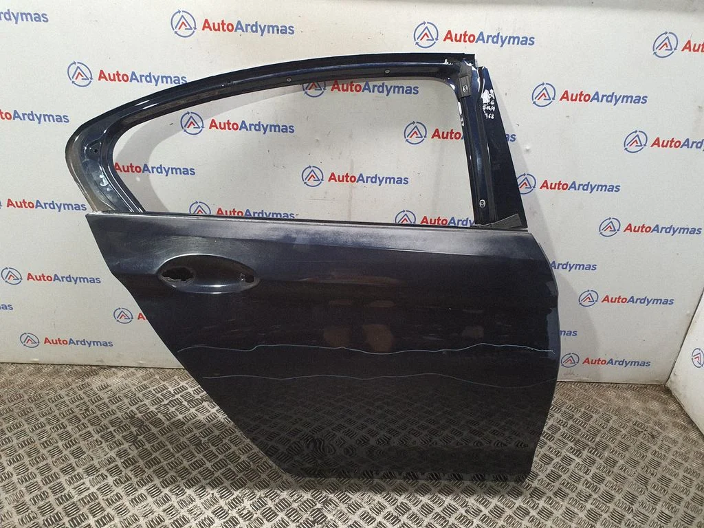 Tagauks 7408964