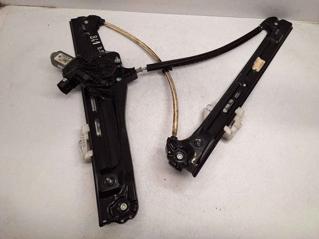 Front door window regulator with motor – BMW X3 F25 (2010-2017)