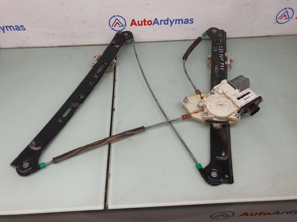 Priekinio el. lango pakėlimo mechanizmo komplektas