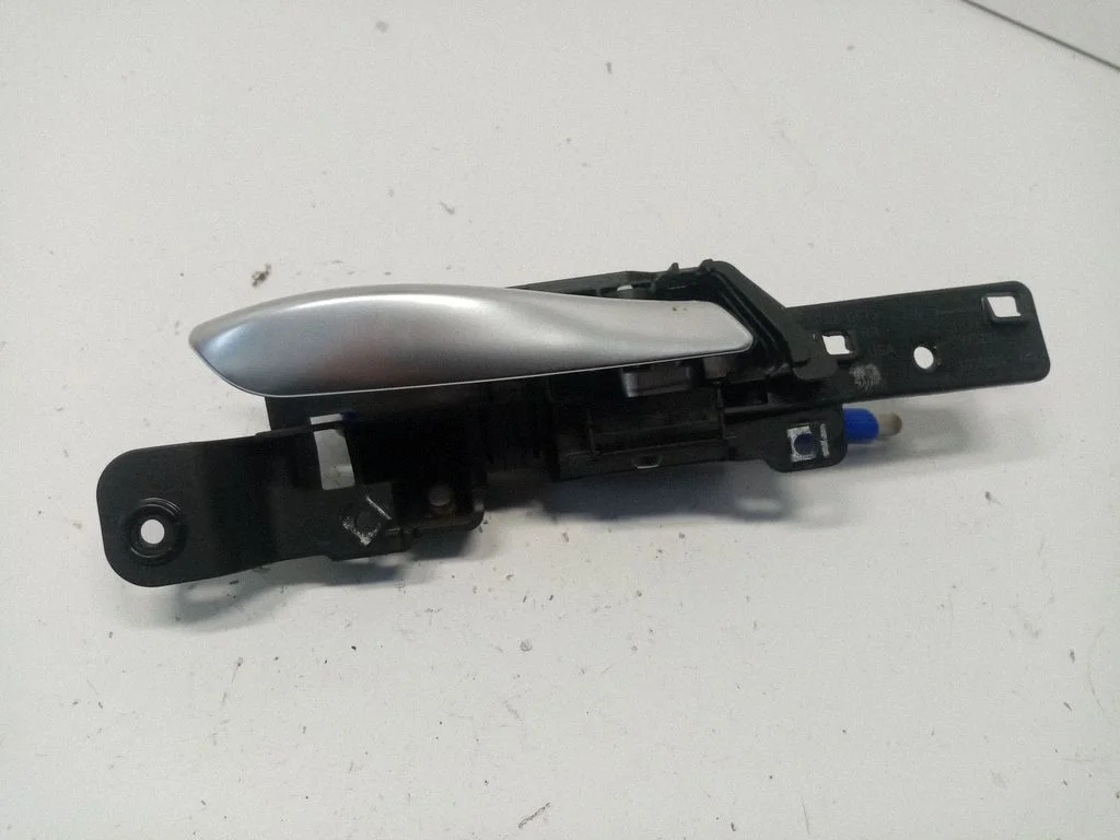 Rear door interior handle 51229112440