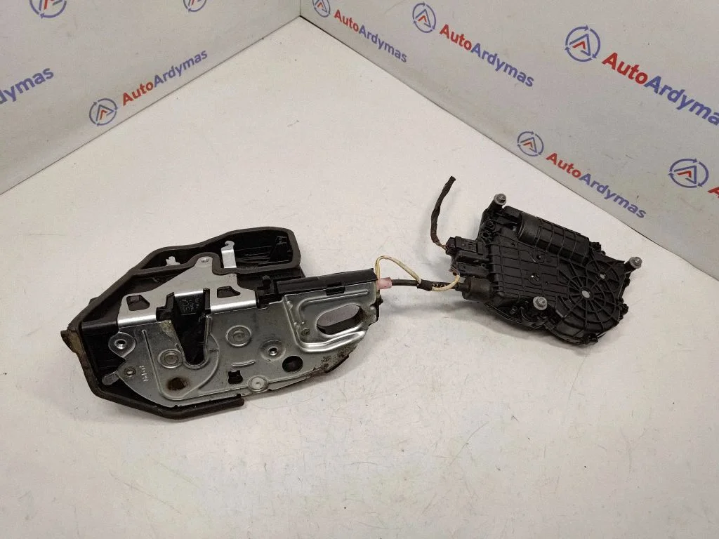 Tagaukse lukk – BMW 5-seeria F10 F11 (2009-2016)