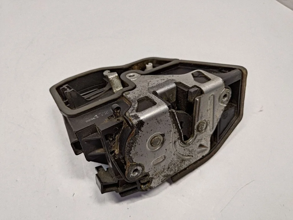 Rear door lock – BMW 7 Series E65 E66 (2001-2008)