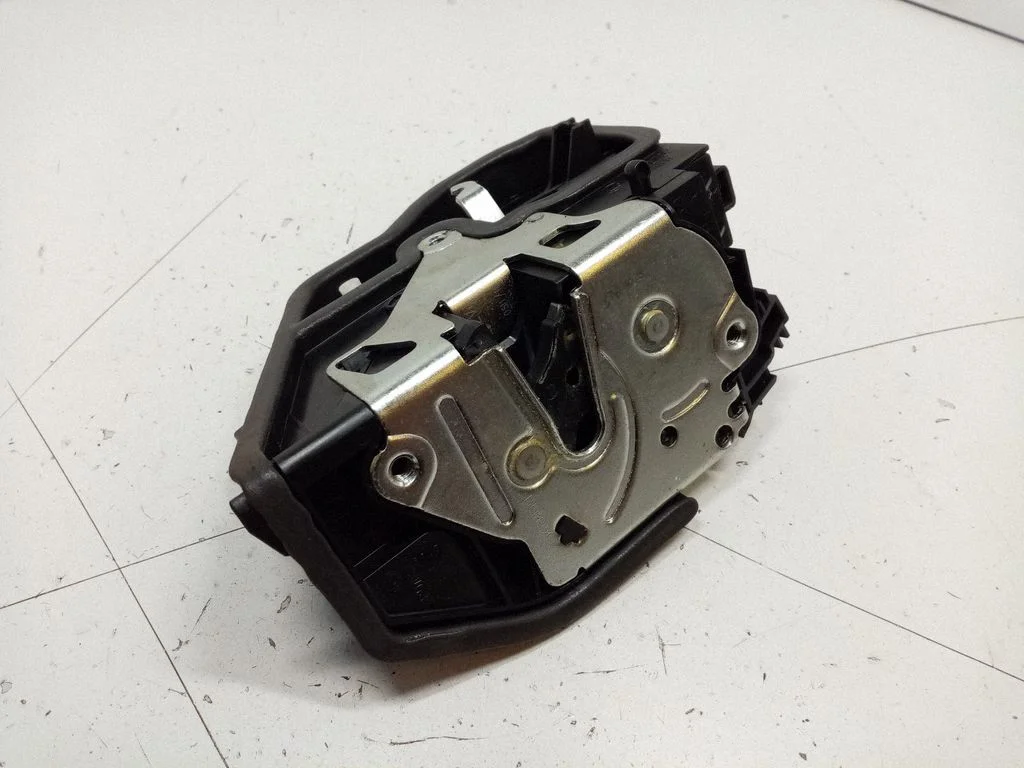 Tagaukse lukk – BMW X5 E70 (2006-2013)