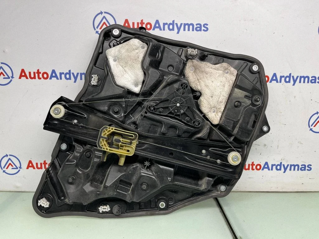 Rear door window regulator with motor – BMW 7 Series G11 G12 (2015-2022)