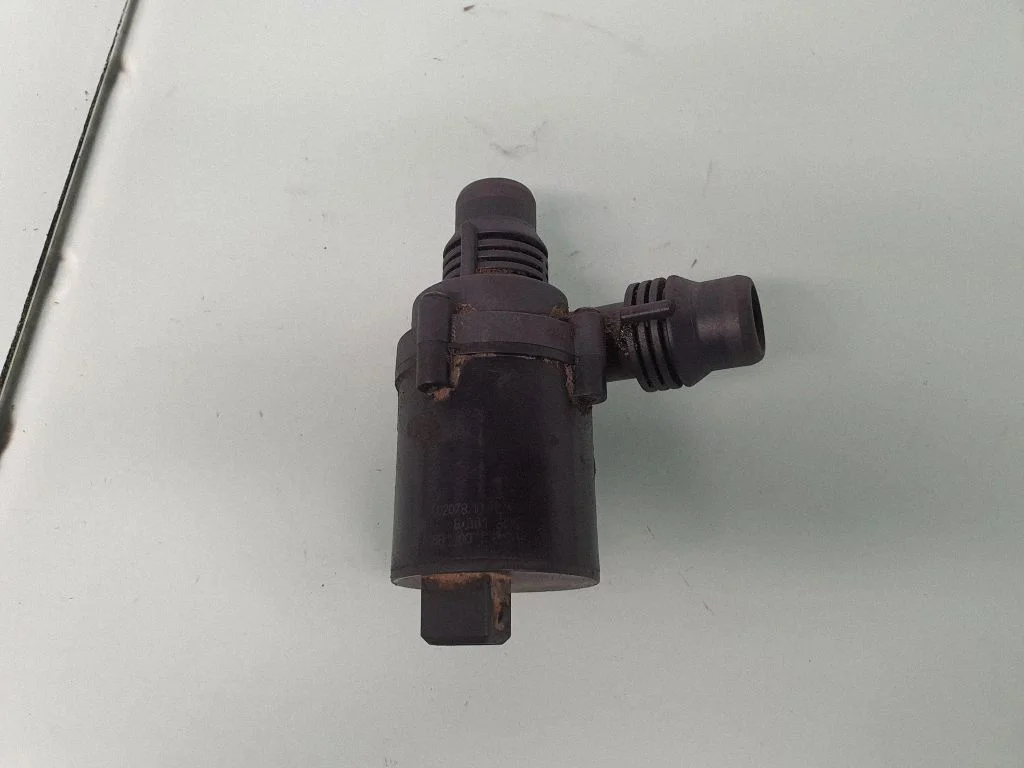 Elektriskais cirkulācijas sūknītis 8381989