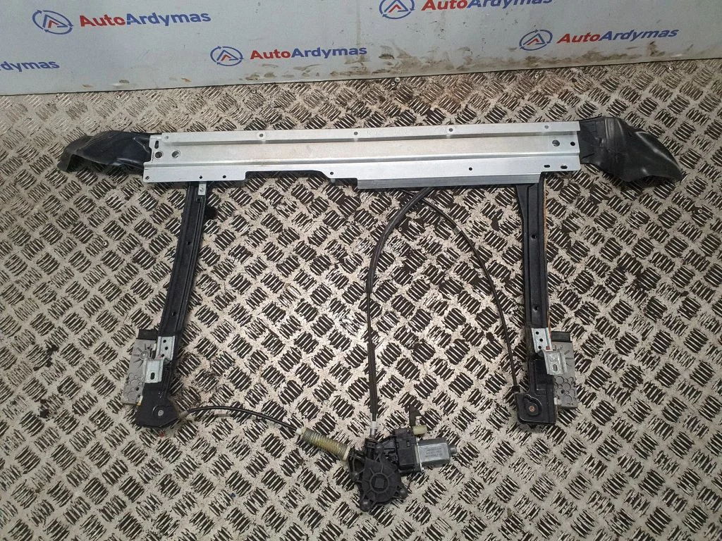 Priekinio el. Lango pakėlimo mechanizmo komplektas
