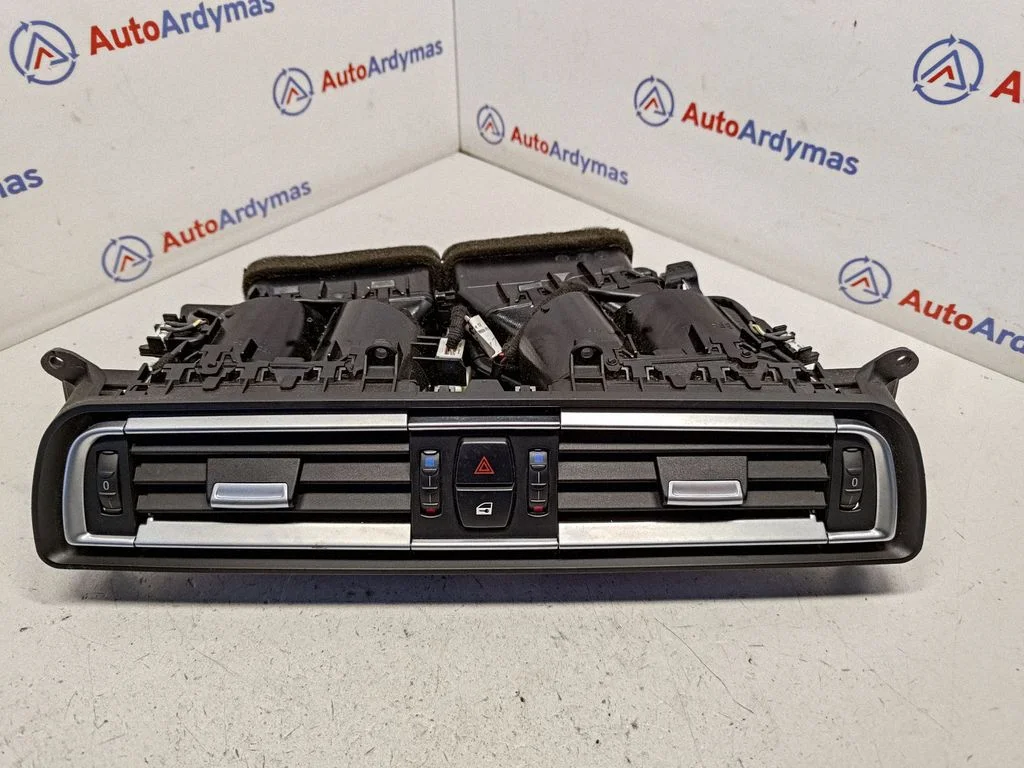 Dash center air vent grill – BMW 7 Series F01 F02 F03 F04 (2008-2016)
