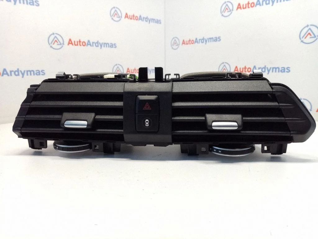 Dash center air vent grill 9363444