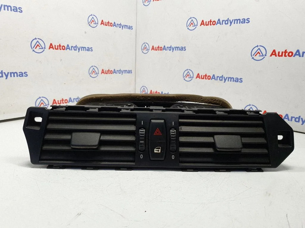 Dash center air vent grill 6910734