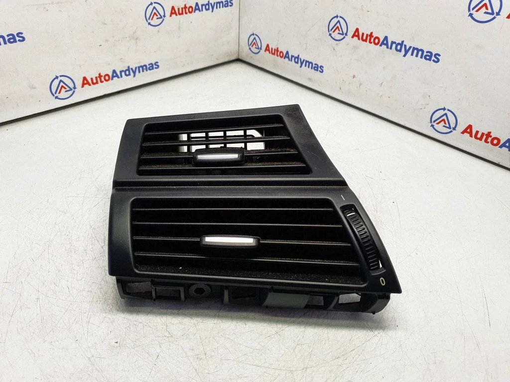 Dashboard side air vent grill/cover trim 7161803